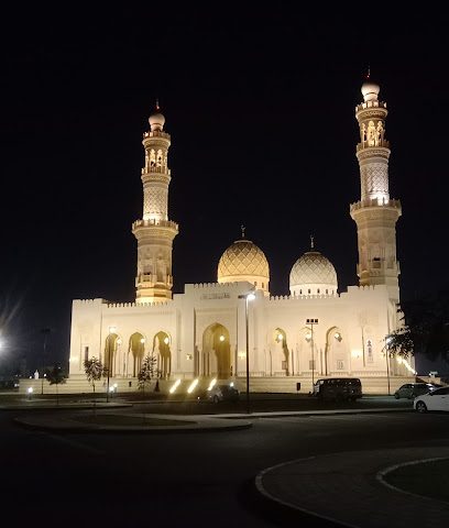 شاطئ الحيل - السيب -