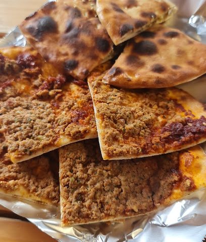 فطائر هت - صلالة - +968 9813 3896