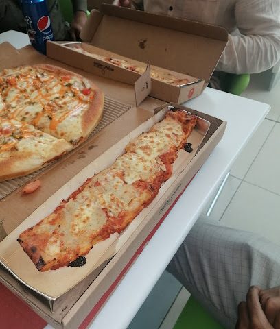 بيتزا هت - السيب - +968 24 822500