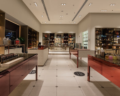 امواج بوتيك | نزوى جراند مول - نزوى - +968 25 411851