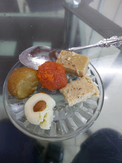 مطعم باكستاني - Oman|Al Mudayq|طريق الباطنة،|RF2P+FCM