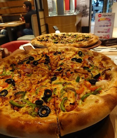 بيتزا هت - مسقط - +968 24 822500