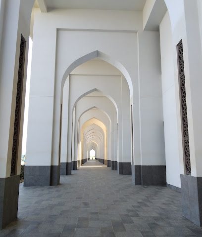 مجمع السلطان قابوس للثقافة الشبابية والترفيهية - صلالة - +968 23 222212