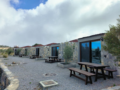 منتجع جبل شمس منتجع جبل شمس - الحيل - +968 9938 2639