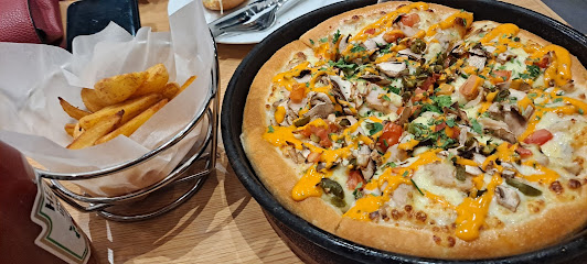 بيتزا هت - مسقط - +968 24 822500