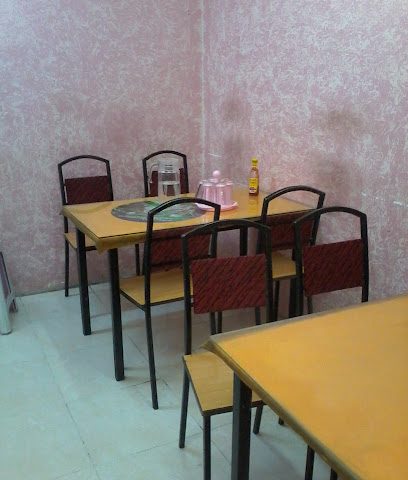 ইব্রা বাংলাদেশী হোটেল مطعم احمد صالح - إبرا -