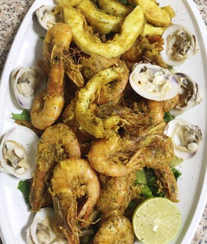 الخط الابيض الوطنية / بيع وشوي الاسماك والمأكولات البحرية - البريمي - +968 7945 7508