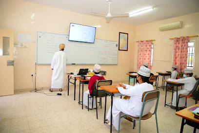 مدرسة عمر بن المسعود - عبري - +968 25 689749