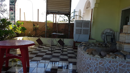 مطعم الطالب - صور ، - +968 9874 8059