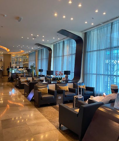 صالة الدرجة الأولى ودرجة رجال الأعمال للطيران العماني - صلالة -