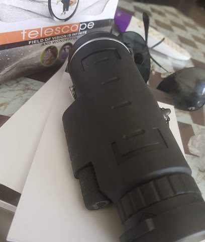 مركز جوتن متعدد الألوان - حمد بن سالم العزاني - البريمي - +968 25 651120