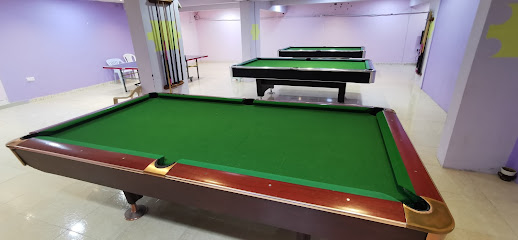 صالة بلياردو لعبة ممتعة - بسية - +968 9171 4711