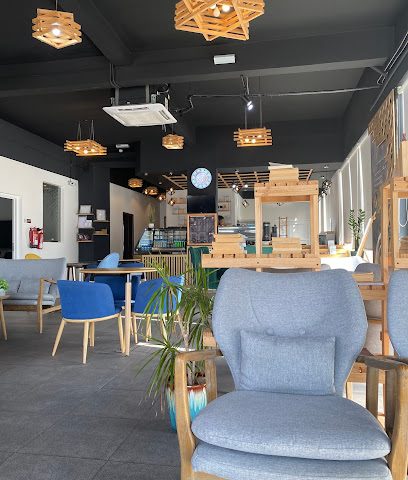 CAFÉ 93 ° - صالة - بركاء - +968 9394 0002