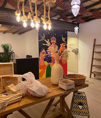 محل زاري خصب للهدايا التذكارية - خصب - +968 9018 6683