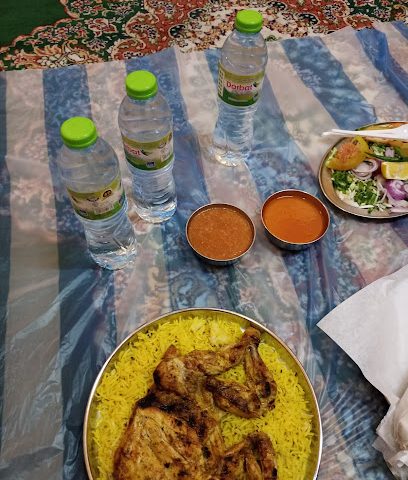 مطعم ومقهى مشاوي الساحة - نزوى -