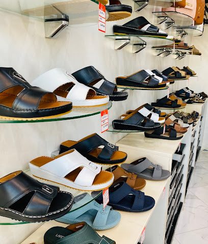 اللمسات لتفصيل الاحذية - البريمي ، - +968 9691 0074