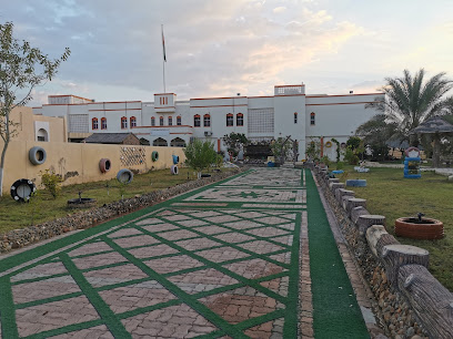 مدرسة أنوار المعرفة الأساسي - ولاية شناص ، -