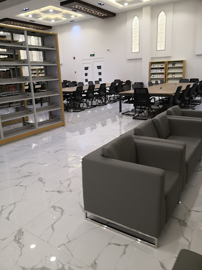 مكتبة نزوى العامة - Oman|Nizwa|طريق نزوى عبري، ولاية نزوى،|WGQH+4HV