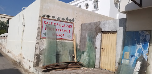 محل زجاج و برواز صور - السيب - +968 9941 4653