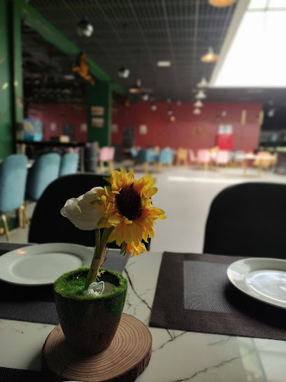 اطياب الملاك فرع السويق المنصى - Oman|Al Suwayq|RCCP+P8W