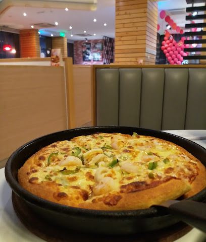 بيتزا هت - مسقط - +968 24 822500