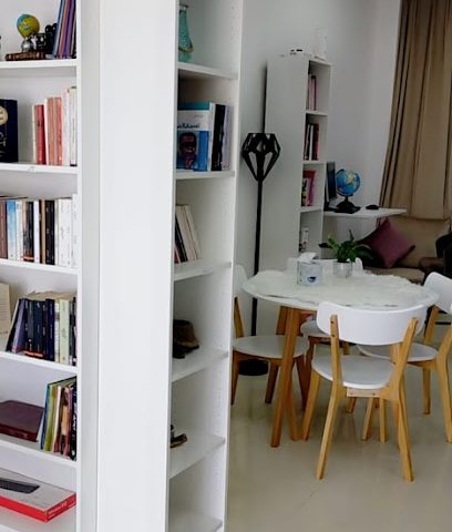 مكتبة الكوثر - مسقط - +968 9561 7711