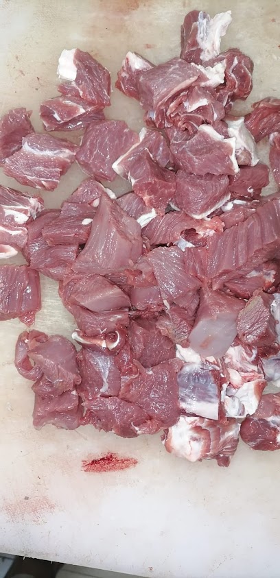 بيع الاسماك واللحوم والدواجن الطازجه والمجمدة - Oman|آدم،|9GGF+FW