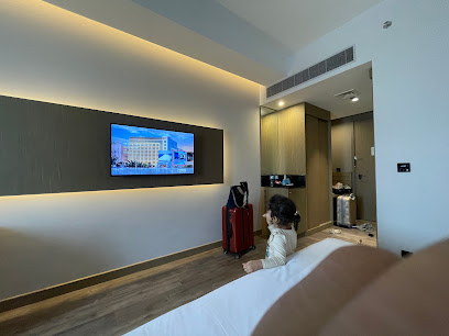 المدرسة الهندية - مسقط - +968 24 491605