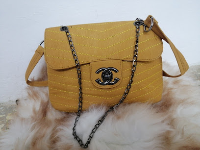 البيدا للأحذية والحقائب البيدا للأحذية والشنط - إبراء ، - +968 7713 7668