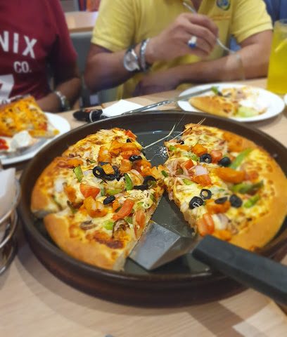 بيتزا هت - مسقط - +968 24 822500