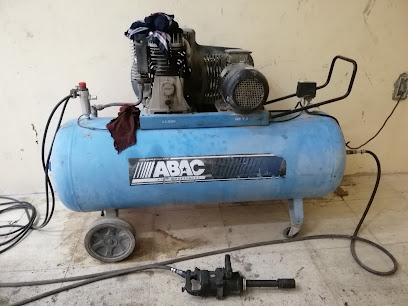 مشاريع عيد الذهبية إصلاح الاطارات الشاحنات - نزوى - +968 9219 1123