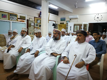 مكتبة الندوى الشعبية - بهلاء - +968 9234 1801