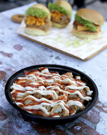 اميزينج برجر - Oman|Nizwa|VGFP+RMQ