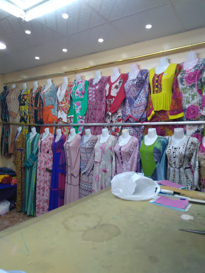 الوحيد راستورانت - Oman|Adam|27|9GHJ+CWW