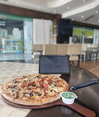 بيتزا بابا جونز Al Asfoor Plaza باب جونز بيتزا - العصفور بلازا - مسقط - +968 24 826400