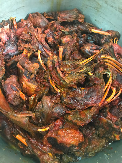 مائدة ضواحي جرنان للولائم - Oman|Izki|WQR4+GVX