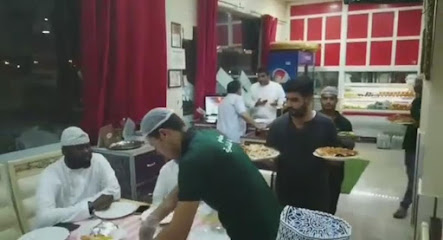 مطعم وكافيه القرية الشامية - طريق الخدمة - +968 9966 0447