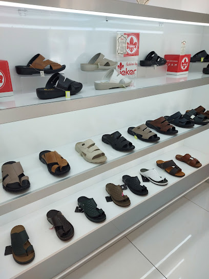 احذية الخميس - البداية - Oman|Qasabiyat az Za'ab|W59G+FF8