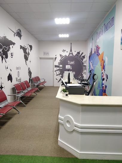 علم خصب الذهبي للسفر والسياحة - Oman|Khasab|، الحي التجاري حي البنوك ، خصب،