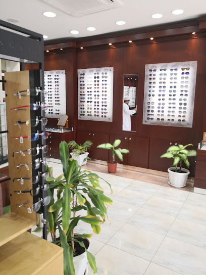 مركز البصريات للبصريات - Oman|Seeb|J6Q3+75F