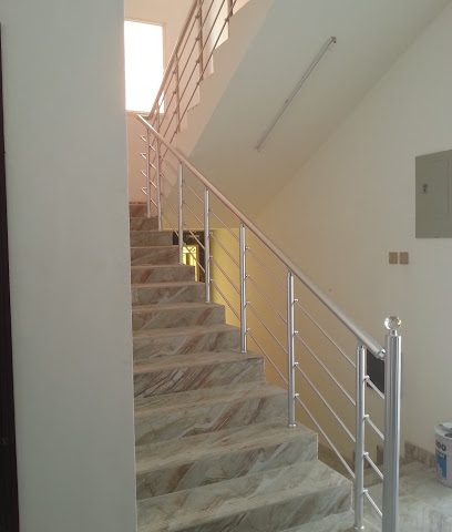 مكاتب ومستودعات للايجار - صلالة - +968 9949 1837