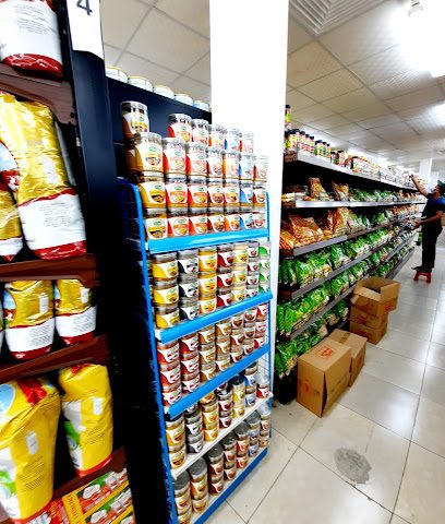 هايبر ماركت اليارا - إزكي - +968 9942 9575