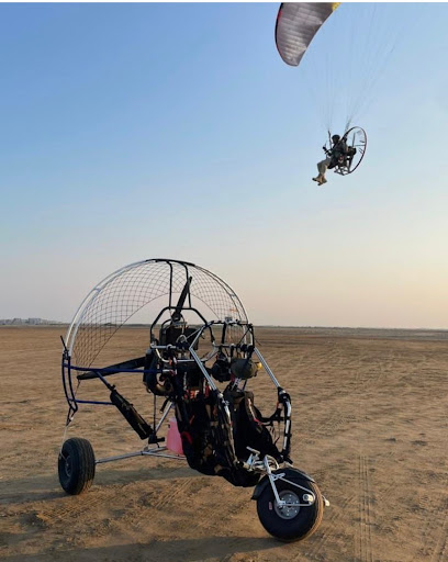 طيران سحاب السوادي سحاب شهدت طيران شراعي - Oman|Suwadi al Batsa'|QQFQ+RQ