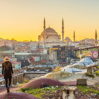 كومباس للسياحة والسفر - صحار - +968 9585 0002