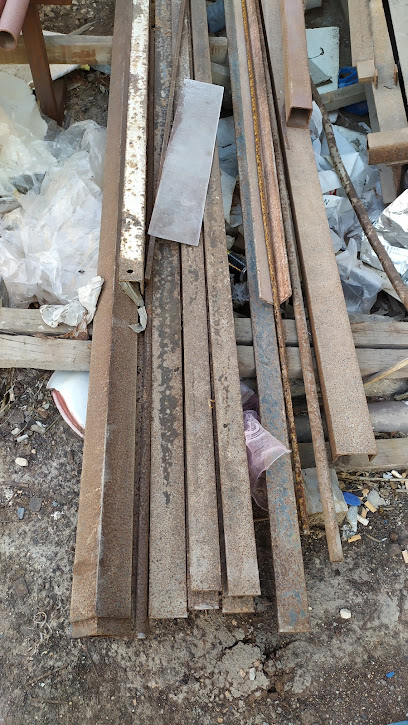 ورشة ناحيز للحديد - Oman|Salalah|A'Tadamon St،|227X+HWV