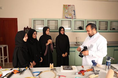 تخصص تصميم وصياغة الحلى - بركة الموز - +968 9425 4559