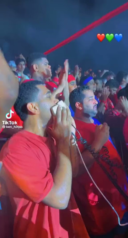 المدينة الحديثة هايبرماركت - Oman|RCH3+QCP، ولاية السويق،