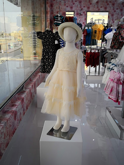 صيدلية مسقط - صيدلية سيناو منفذ بيع بالتجزئة - Oman|Sinaw|Al Sharquiya