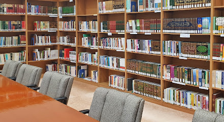 مكتبة جامع السلطان قابوس بروي - مسقط -