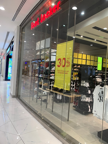 خزانة القدم - Oman|Muscat 116|57/58|Oman Avenues Mall Shop